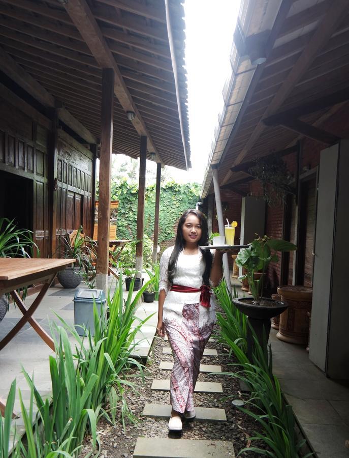 Cempaka Borobudur Guest House Magelang Dış mekan fotoğraf